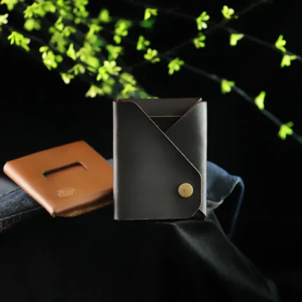 TIMELESS - BLACK